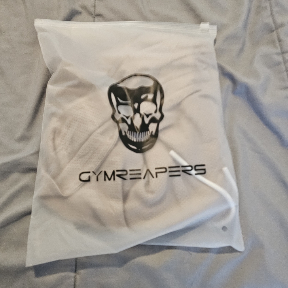 Gym Reapers training shorts Medium NWT